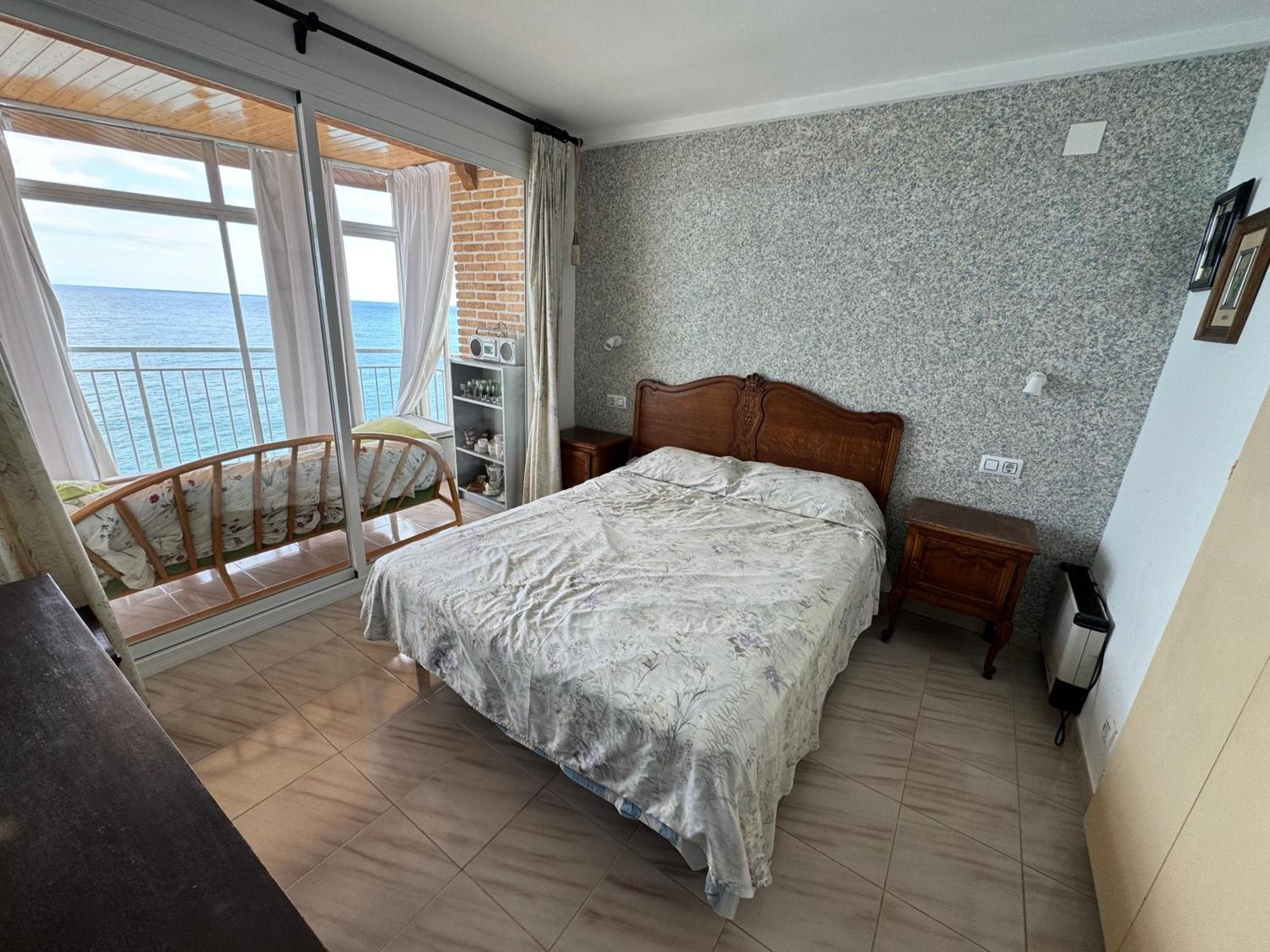 Nuria Apartment *